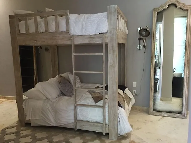 Stunning 2 Bedroom Condo Playa Del Carmen By Kvr Akumal